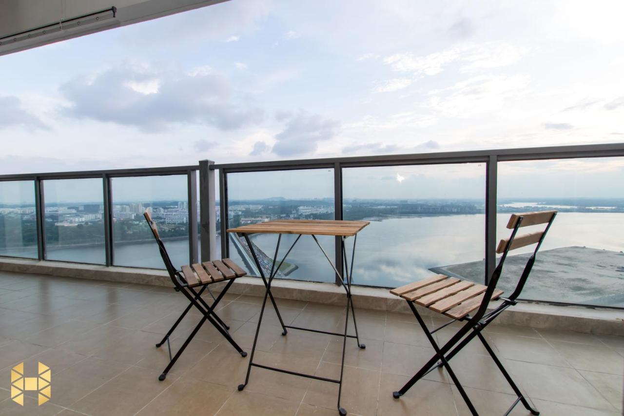 R&F Princess Cove Ciq Premium Sea & City View Suites By Neo Johor Bahru Eksteriør billede